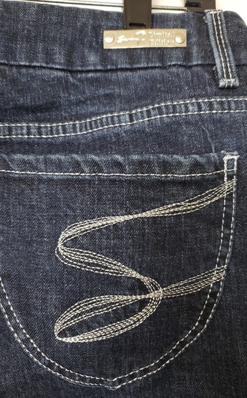 Seven7 Jeans - Picture 7 of 8